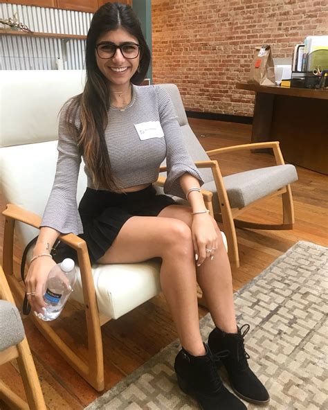 Mia Khalifa XXX Fotos Desnudas